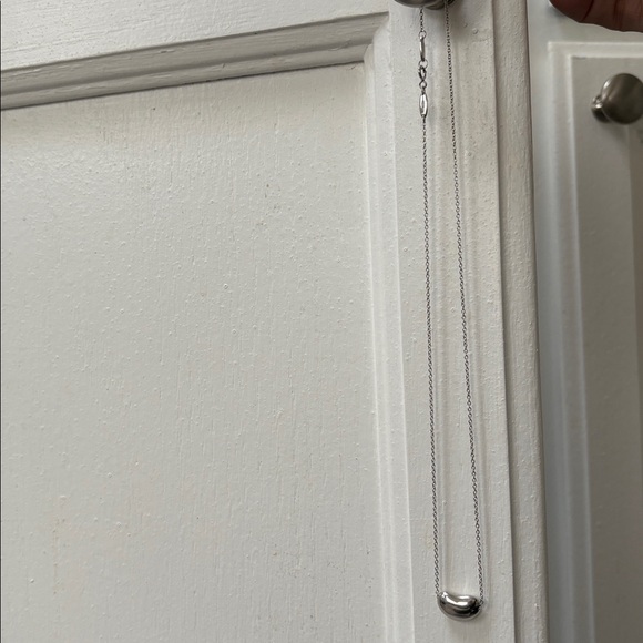 Tiffany & Co. Elsa Peretti Bean Necklace - Picture 6 of 9